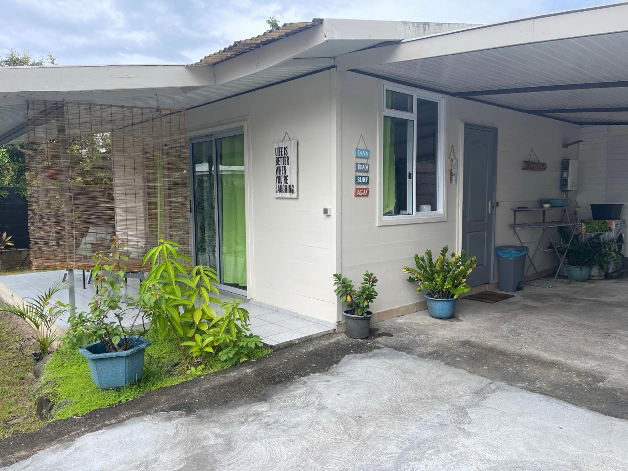 Tuatahi Beach Lodge 普纳奥亚 外观 照片